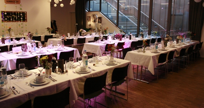 Saal_82 Pers.